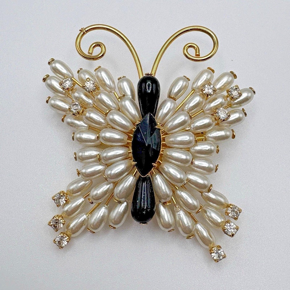 Vintage Butterfly Brooch Faux Pearls Faceted Glass Rhinestones Beautiful